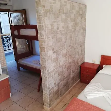 Christina Sea Side A 3* Χανιώτη