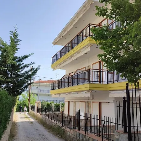 Christina Sea Side * Hanioti