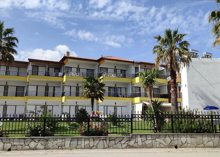 Hotel apartamentowy Christina Sea Side Hanioti