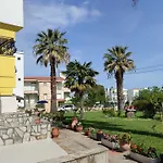 公寓式酒店 Christina Sea Side A