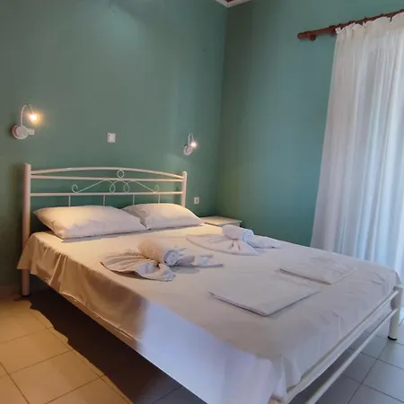 شقة فندقية Christina Sea Side A 3*