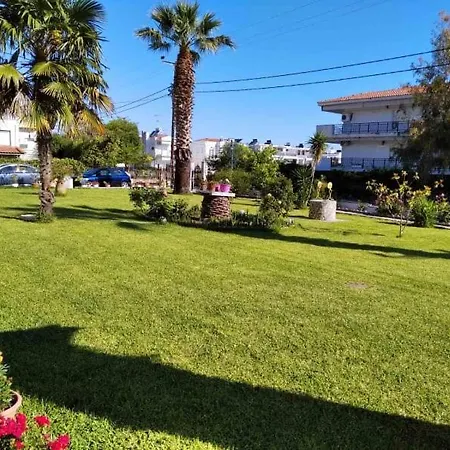 Christina Sea Side * Hanioti