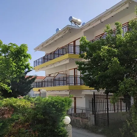 Aparthotel Christina Sea Side A 3*