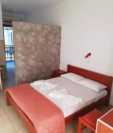 Aparthotel Christina Sea Side A 3*